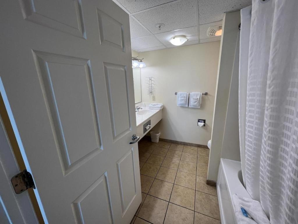 2501 S Ocean Blvd, 0831 - Ocean View Sleeps 8 Villa Myrtle Beach Exterior foto
